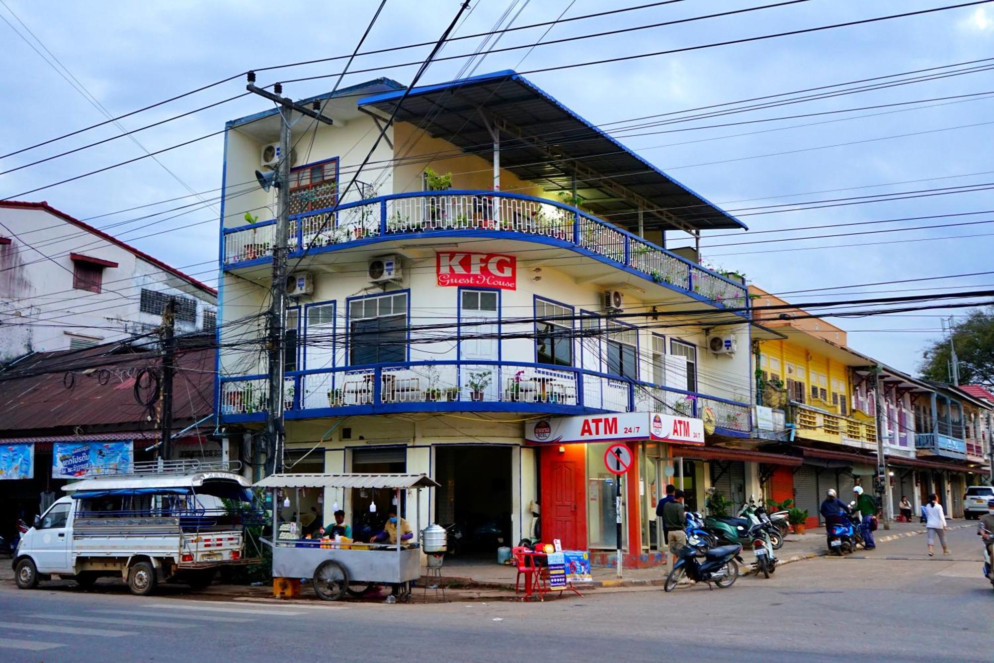 Kfg Guesthouse Thakhek Dış mekan fotoğraf
